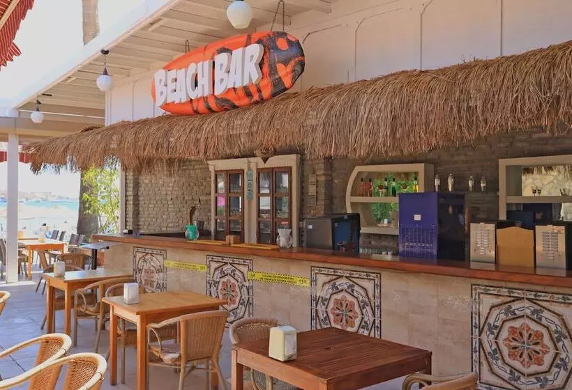 هتل Gumbet Anil Beach