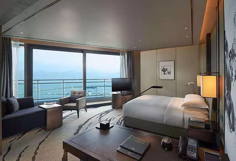 هتل Hilton Shenzhen Shekou Nanhai