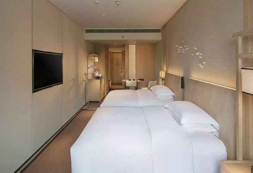 هتل Hilton Shenzhen Shekou Nanhai