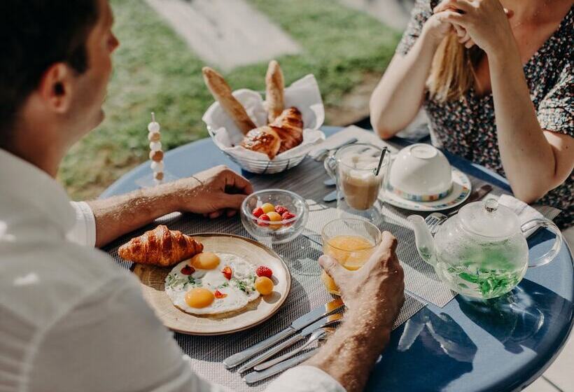 فندق Hôtel Les Frères Ibarboure