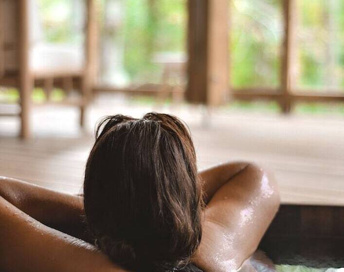 فندق Hôtel Les Frères Ibarboure