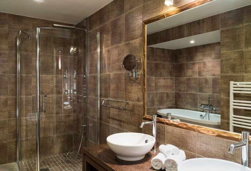 فندق Hôtel Les Frères Ibarboure