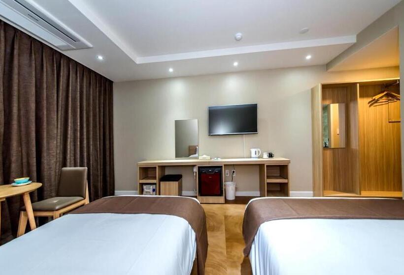 בית מלון כפרי Jeju In