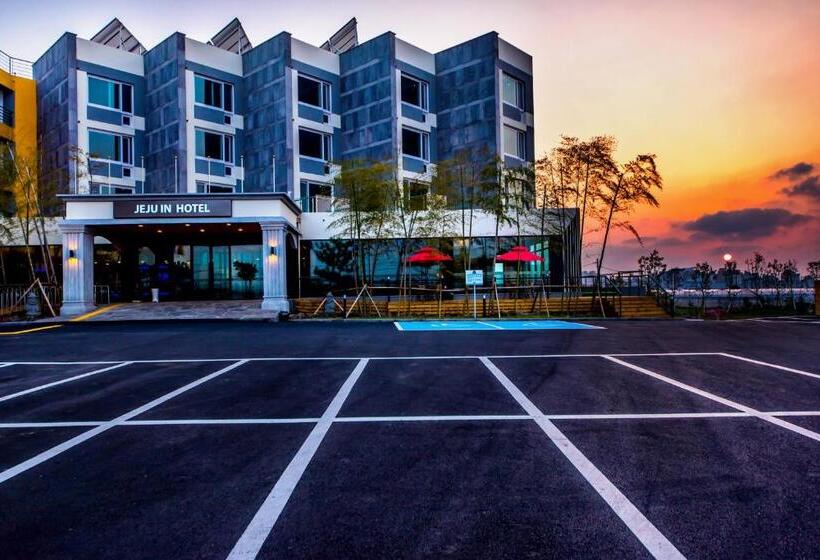 בית מלון כפרי Jeju In