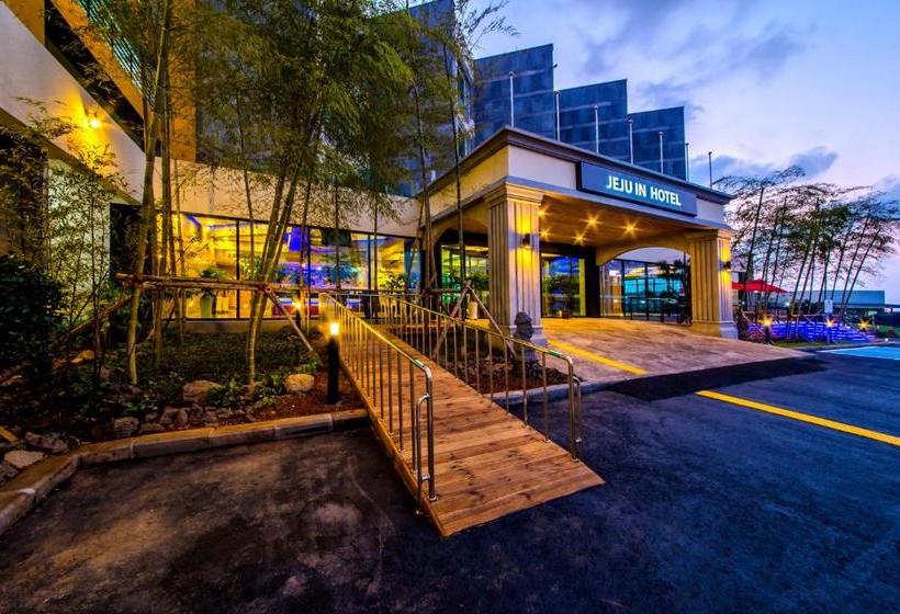 בית מלון כפרי Jeju In