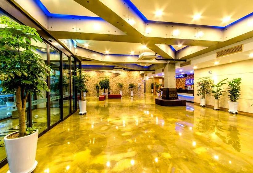 בית מלון כפרי Jeju In