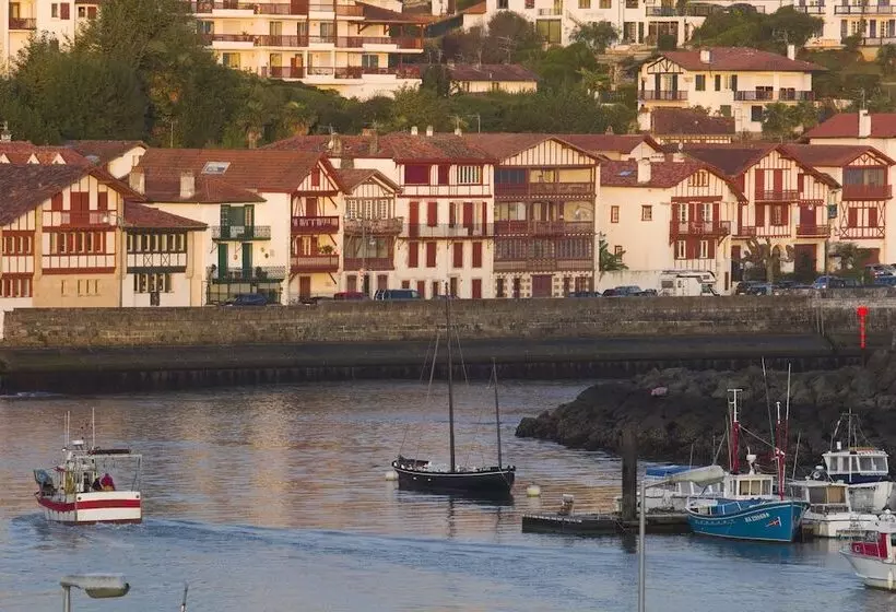 Hotel Le Relais Saint Jacques