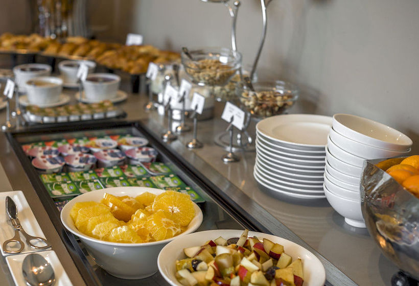 בית מלון כפרי Mercure Sochi Centre