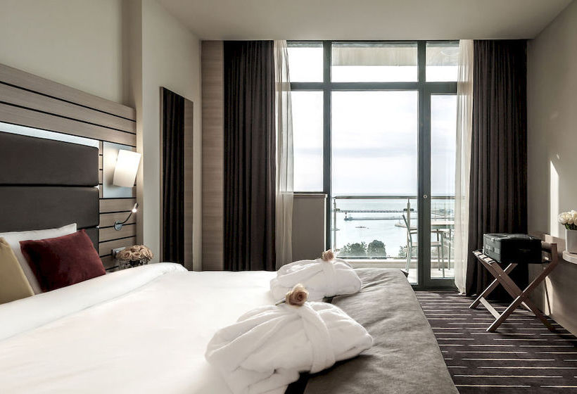 בית מלון כפרי Mercure Sochi Centre