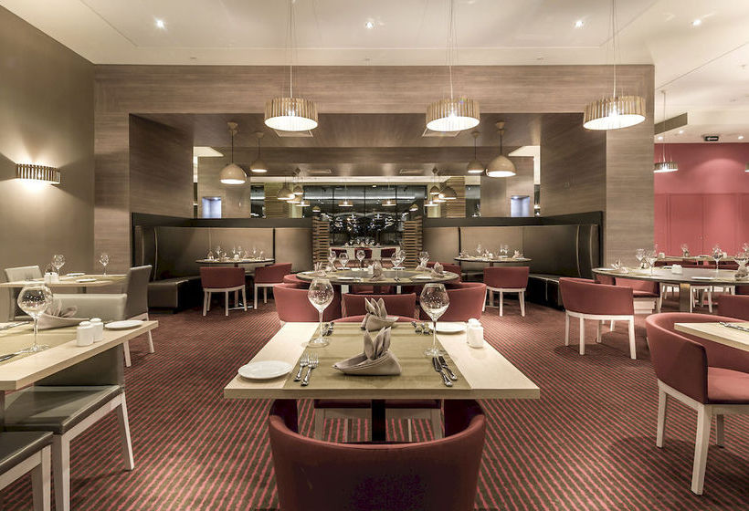 בית מלון כפרי Mercure Sochi Centre