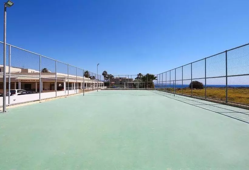 فندق Panareti Coral Bay Resort