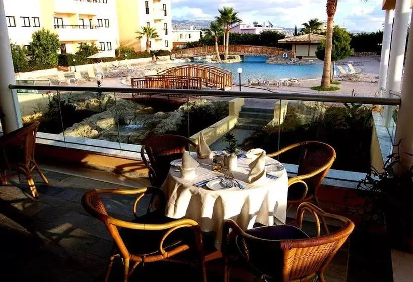 فندق Panareti Coral Bay Resort