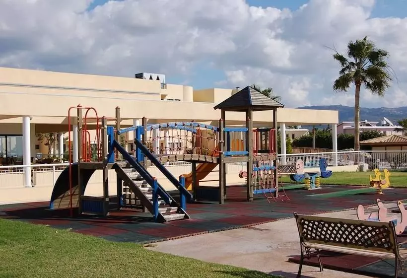 فندق Panareti Coral Bay Resort