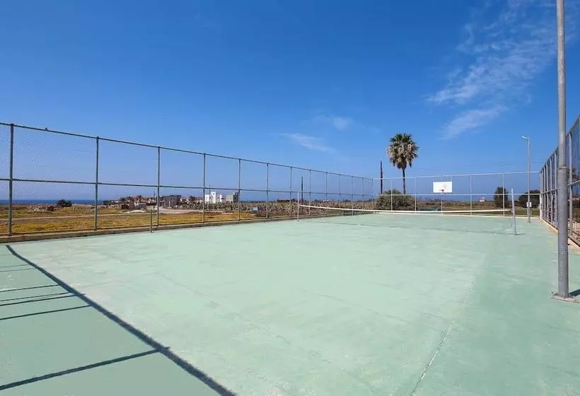 فندق Panareti Coral Bay Resort