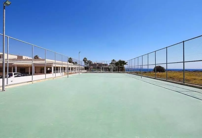 فندق Panareti Coral Bay Resort