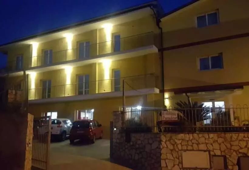 فندق Paradiso