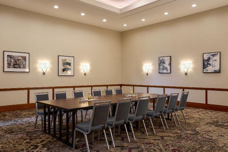 בית מלון כפרי Residence Inn Arlington Capital View
