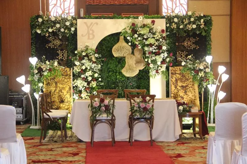 Hotel Swissbelinn Manyar