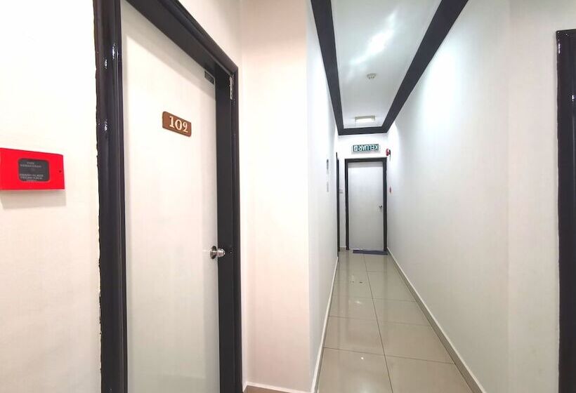 فندق Tourist City Centre By Hotspot Essential