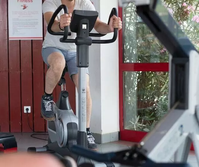 هتل Vvf Urrugne Saint Jean De Luz Côte Basque