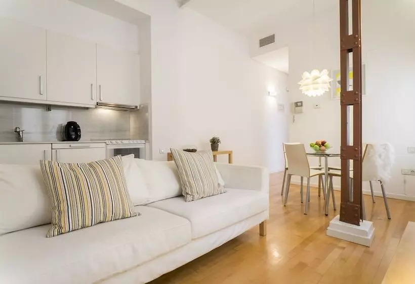 Marshall Apartments By Hoom