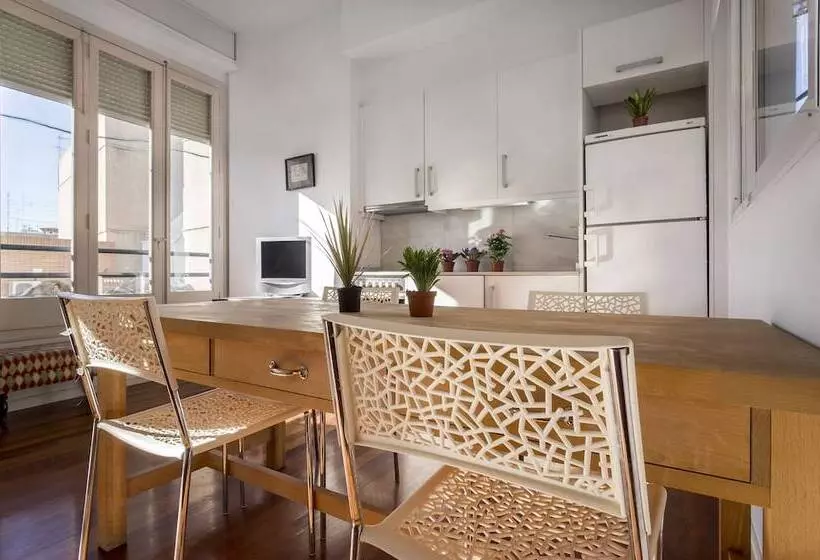 Marshall Apartments By Hoom