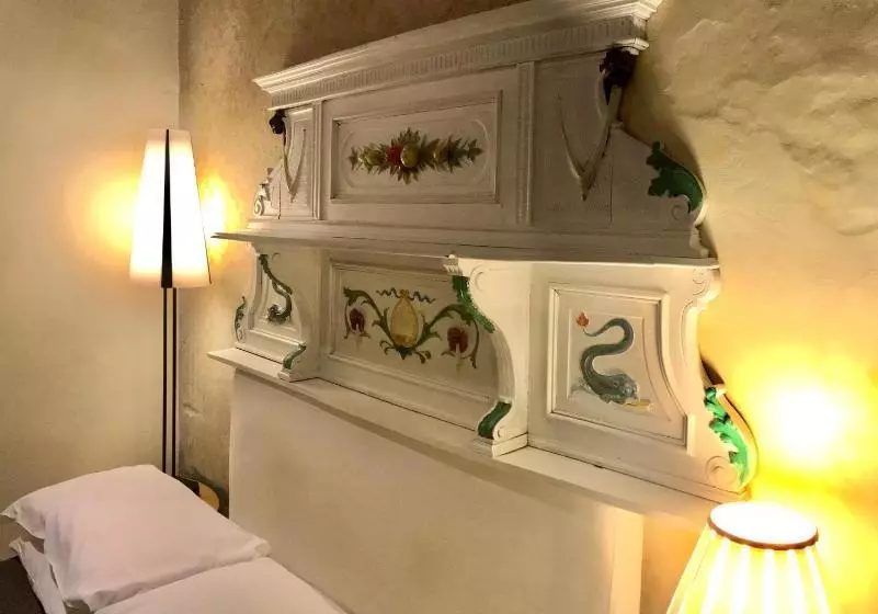 Novella E Giotto Apartments