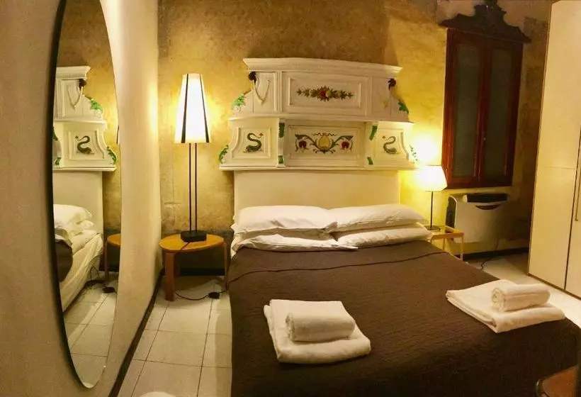 Novella E Giotto Apartments