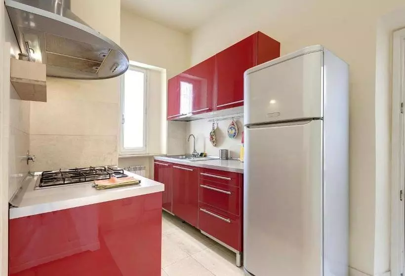 Novella E Giotto Apartments