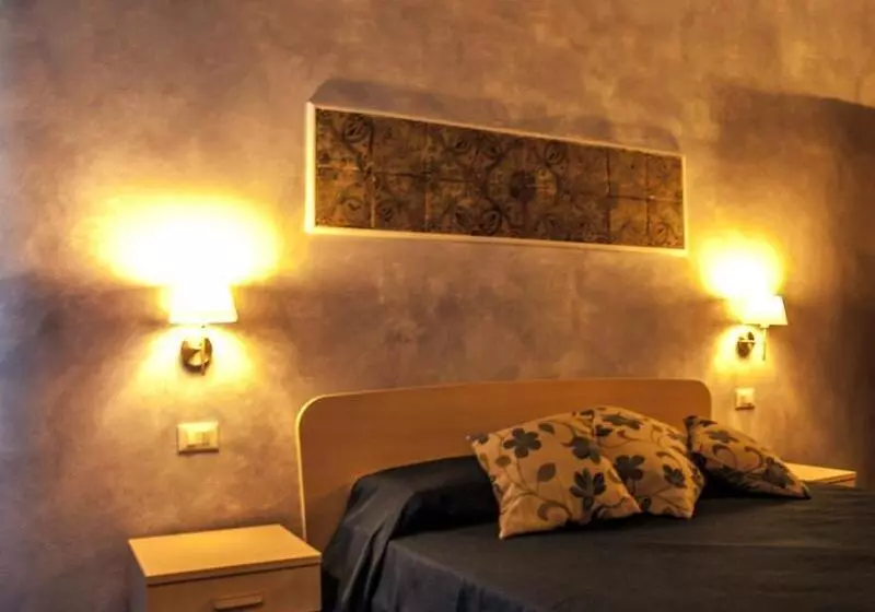تختخواب و صبحانه Blu Tropea Maison