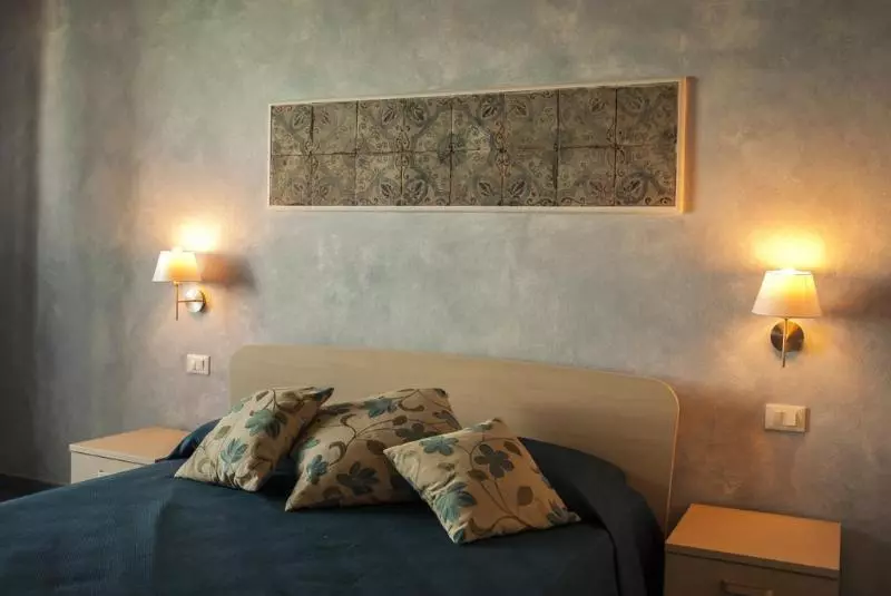تختخواب و صبحانه Blu Tropea Maison