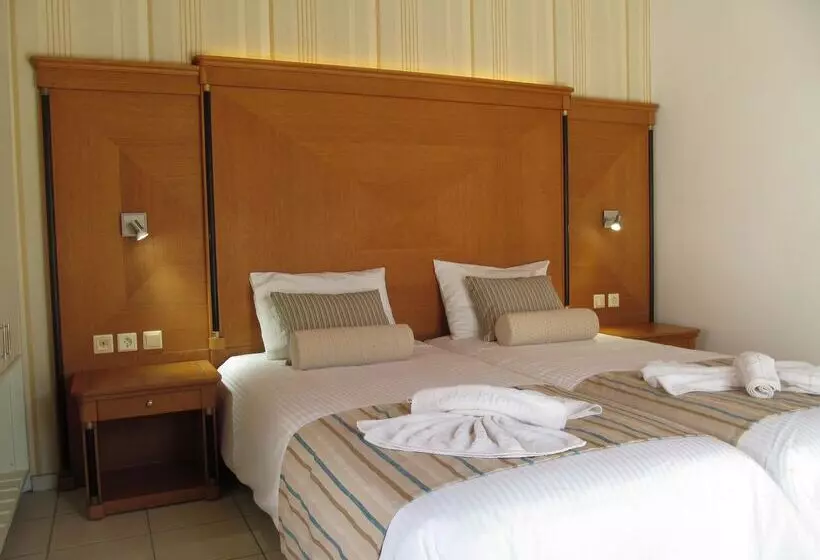 Bella Elena By Estia