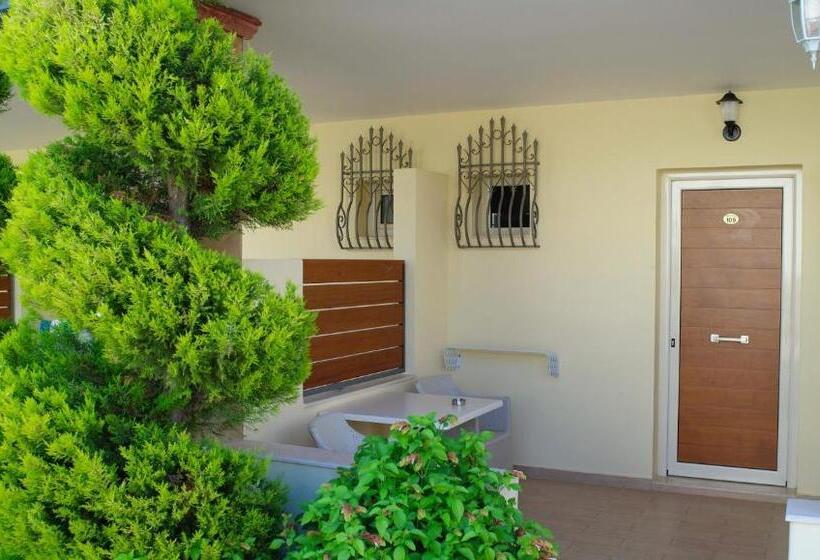 Bella Elena By Estia