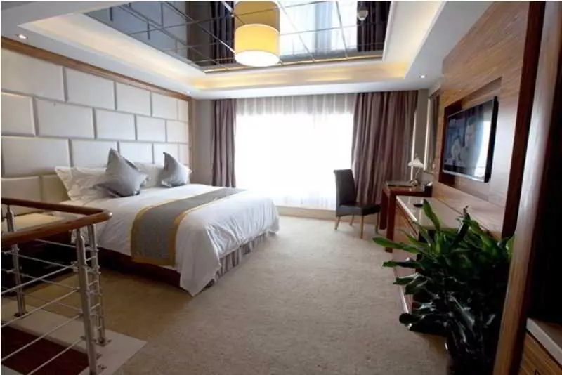 בית מלון כפרי Friend Shanghai