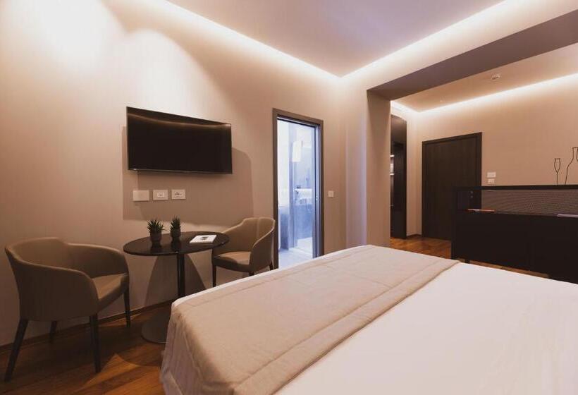 Callistos Hotel & Spa