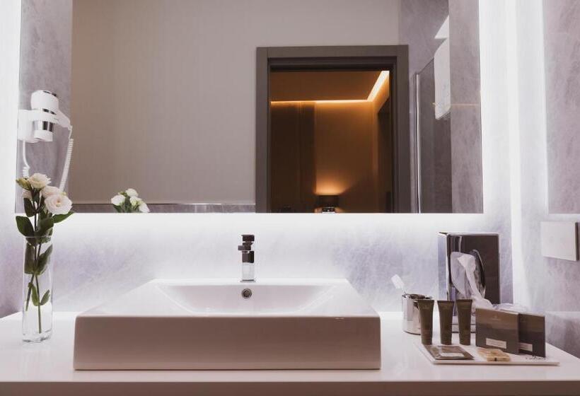 Callistos Hotel & Spa