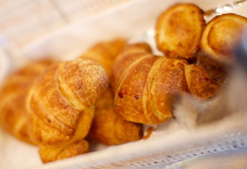 Callistos Hotel & Spa