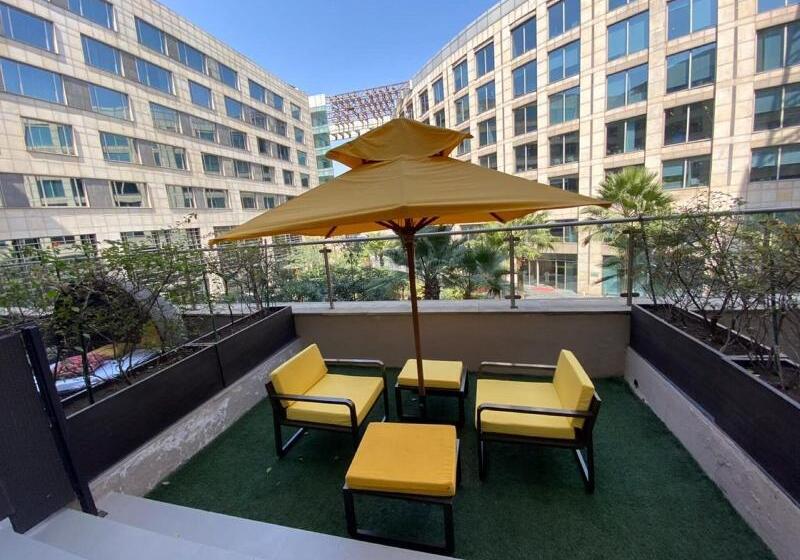 Jw Marriott Hotel New Delhi Aerocity