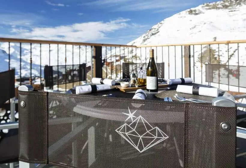 هتل Hôtel Koh I Nor By Les Etincelles