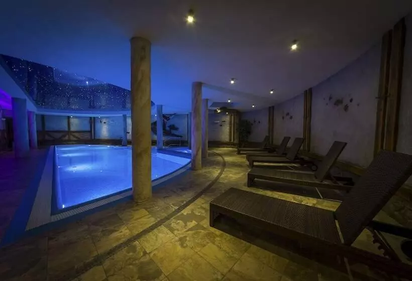 Hotel Kryształ Conference & Spa