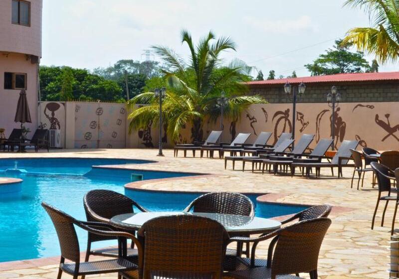 Отель Mensvic Grand