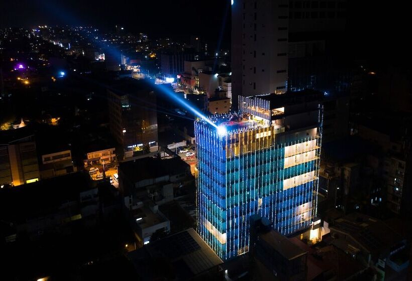 فندق Pearl Grand By Rathna