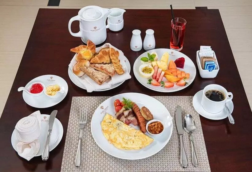 ホテル Pearl Grand By Rathna