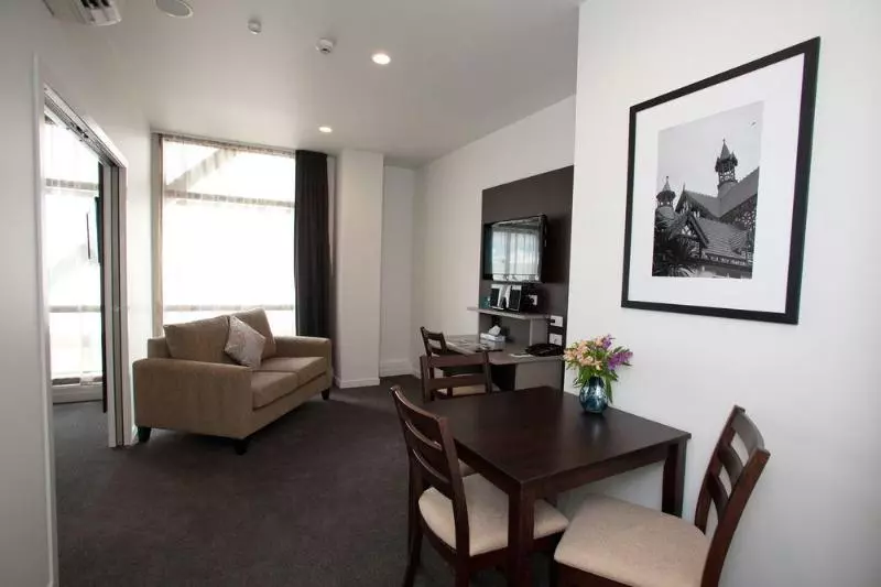 בית מלון כפרי Quest Rotorua Central