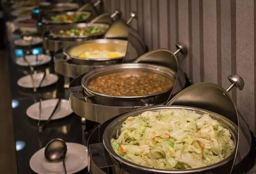 هتل Ren Mei Fashion