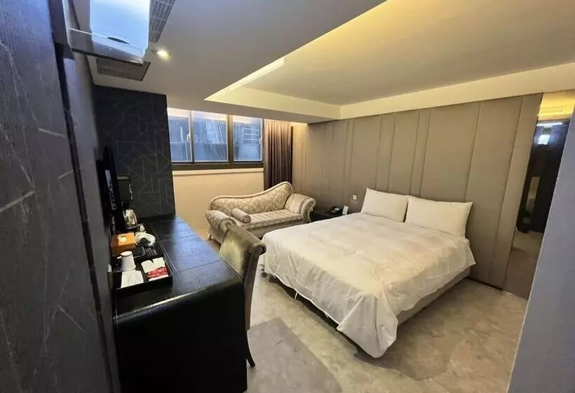 هتل Ren Mei Fashion