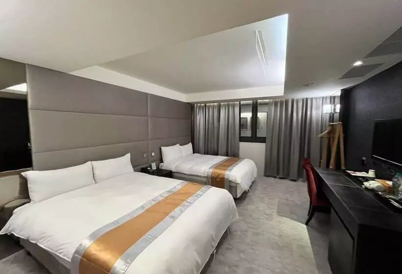 هتل Ren Mei Fashion