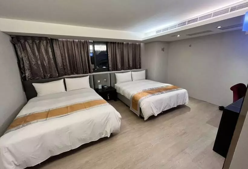 هتل Ren Mei Fashion