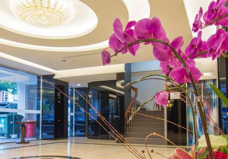 هتل Ren Mei Fashion