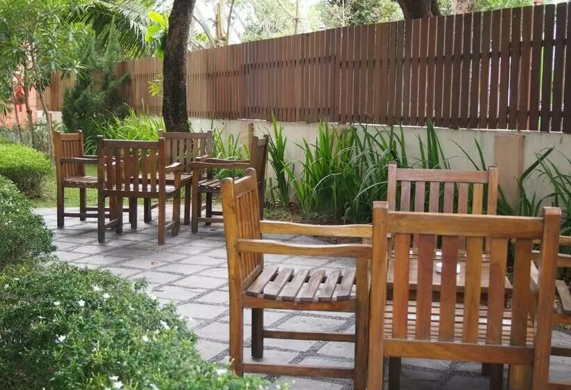 The Victoria Hotel Yogyakarta